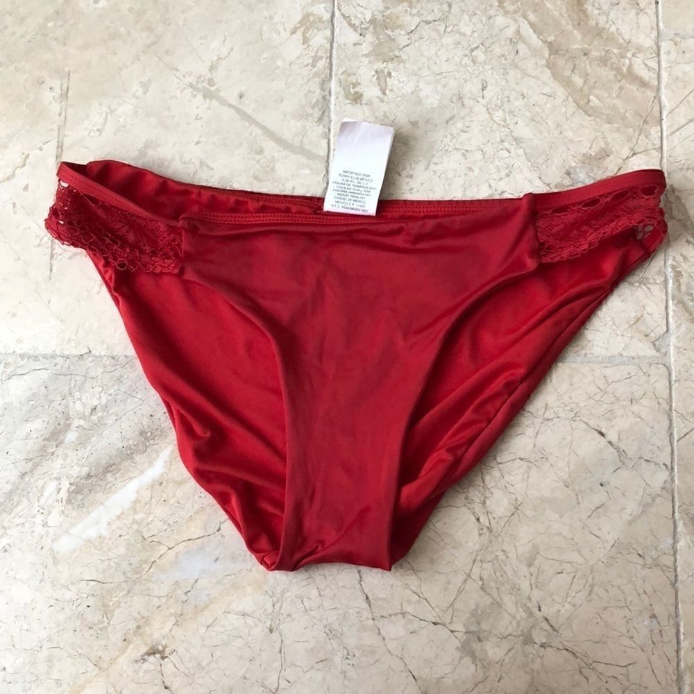 Laundry by Shelli Segal red bikini bottom lace S